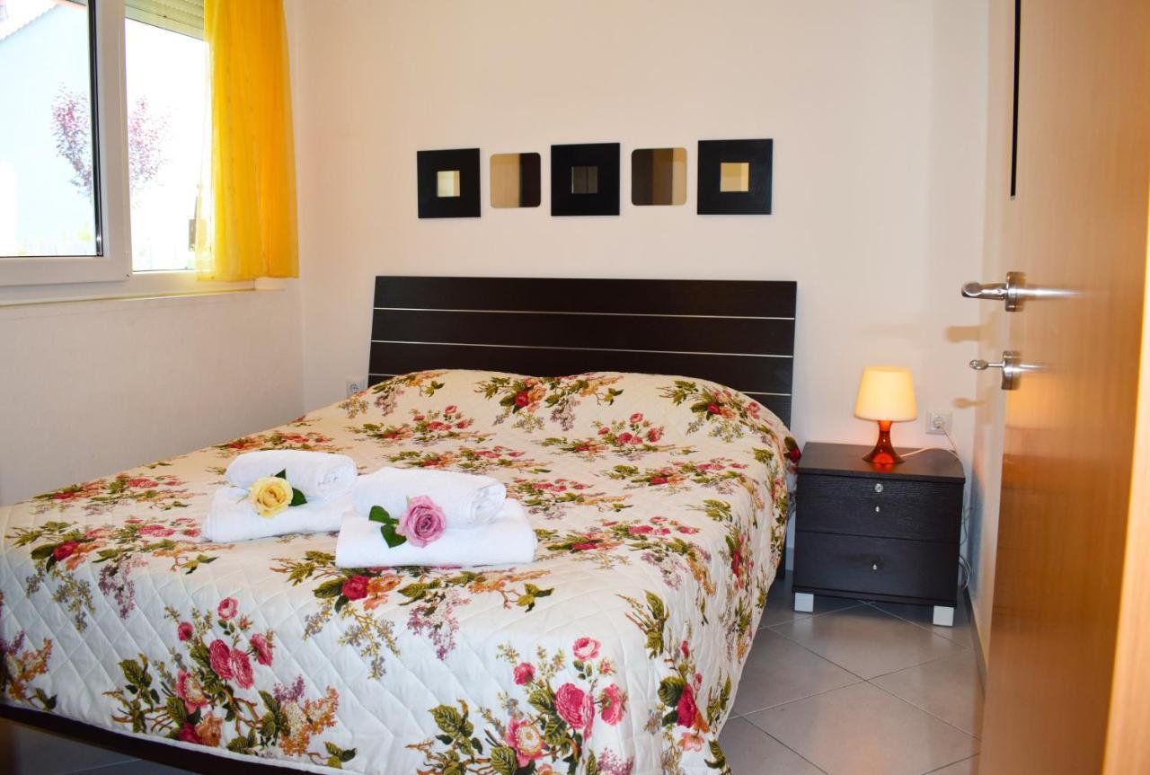 Villa Margarita Limenas  Eksteriør billede